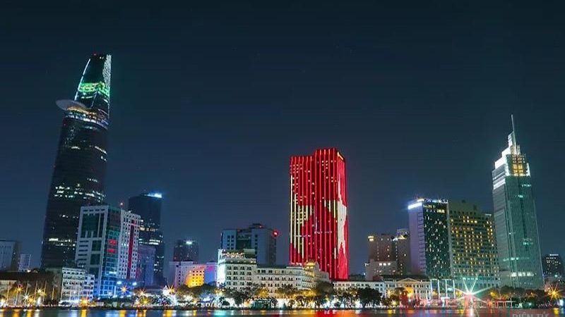 Việt Nam là hình mẫu anh hùng đích thực của năm 2020, Ngoại giao và kinh tế tỏa sáng