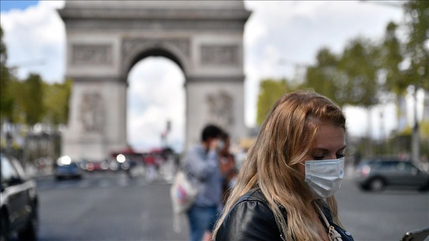 Covid-19 ở Pháp: Gần 30 nghìn ca mắc mới một ngày, chính phủ tăng tốc mục tiêu tiêm ngừa Covid-19 ở Pháp: Gần 30 nghìn ca mắc mới một ngày, chính phủ tăng tốc mục tiêu tiêm ngừa