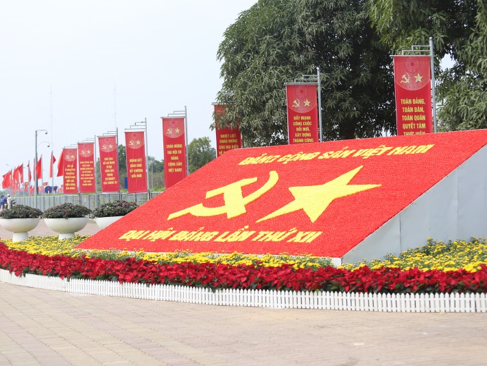 Đại hội Đảng lần thứ XII: Đẩy mạnh toàn diện, đồng bộ công cuộc đổi mới