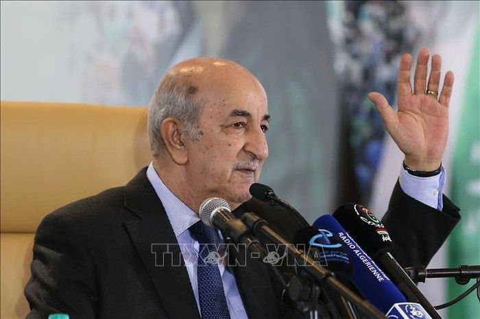 Thư mừng Tổng thống Cộng hòa Algeria Dân chủ và Nhân dân