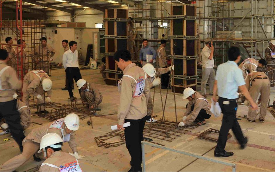 Lập phương án sẵn sàng sơ tán lao động Việt Nam tại Trung Đông