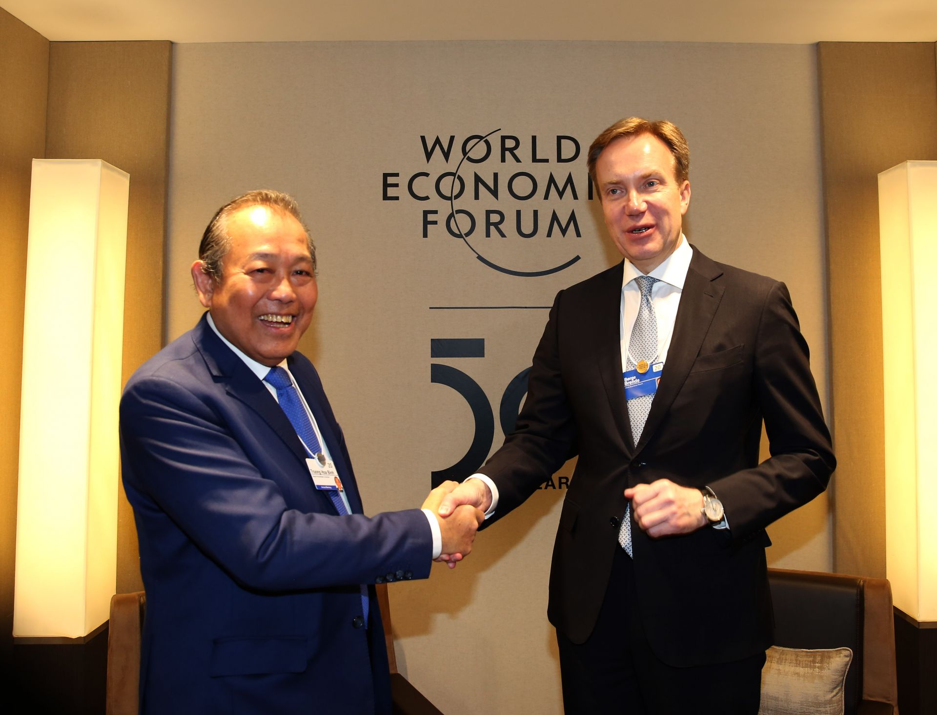 pho thu tuong thuong truc tham du cac phien hop cua hoi nghi wef davos