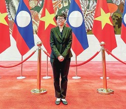 Cán bộ ngoại giao trẻ: Luôn cầu thị và không ngại khó