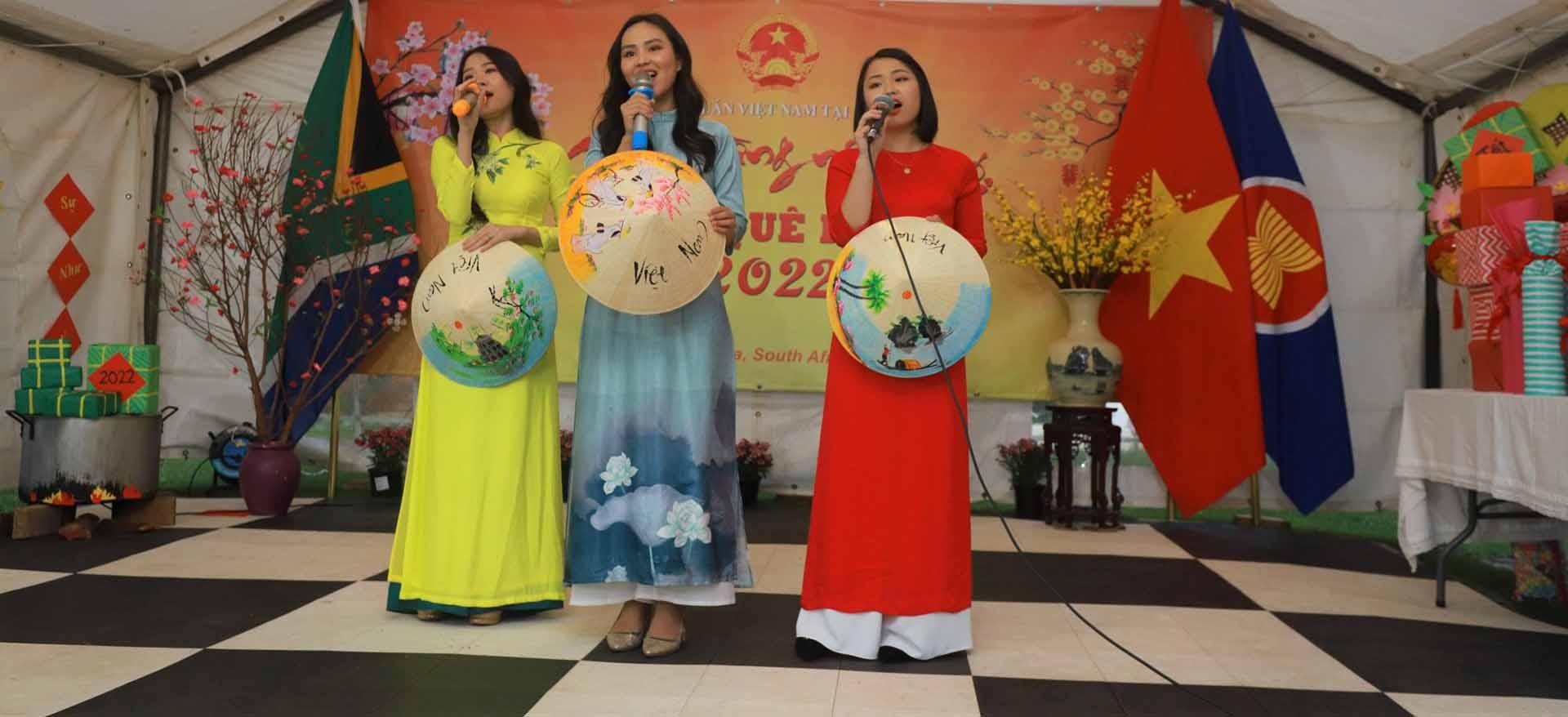 Đại sứ quán Việt Nam tại Nam Phi tổ chức Xuân Quê hương 2022 Đại sứ quán Việt Nam tại Nam Phi tổ chức Xuân Quê hương 2022