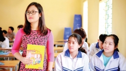 Đại biểu Quốc hội Hà Ánh Phượng: Người làm giáo dục phải không ngừng học hỏi để tránh bị tụt hậu