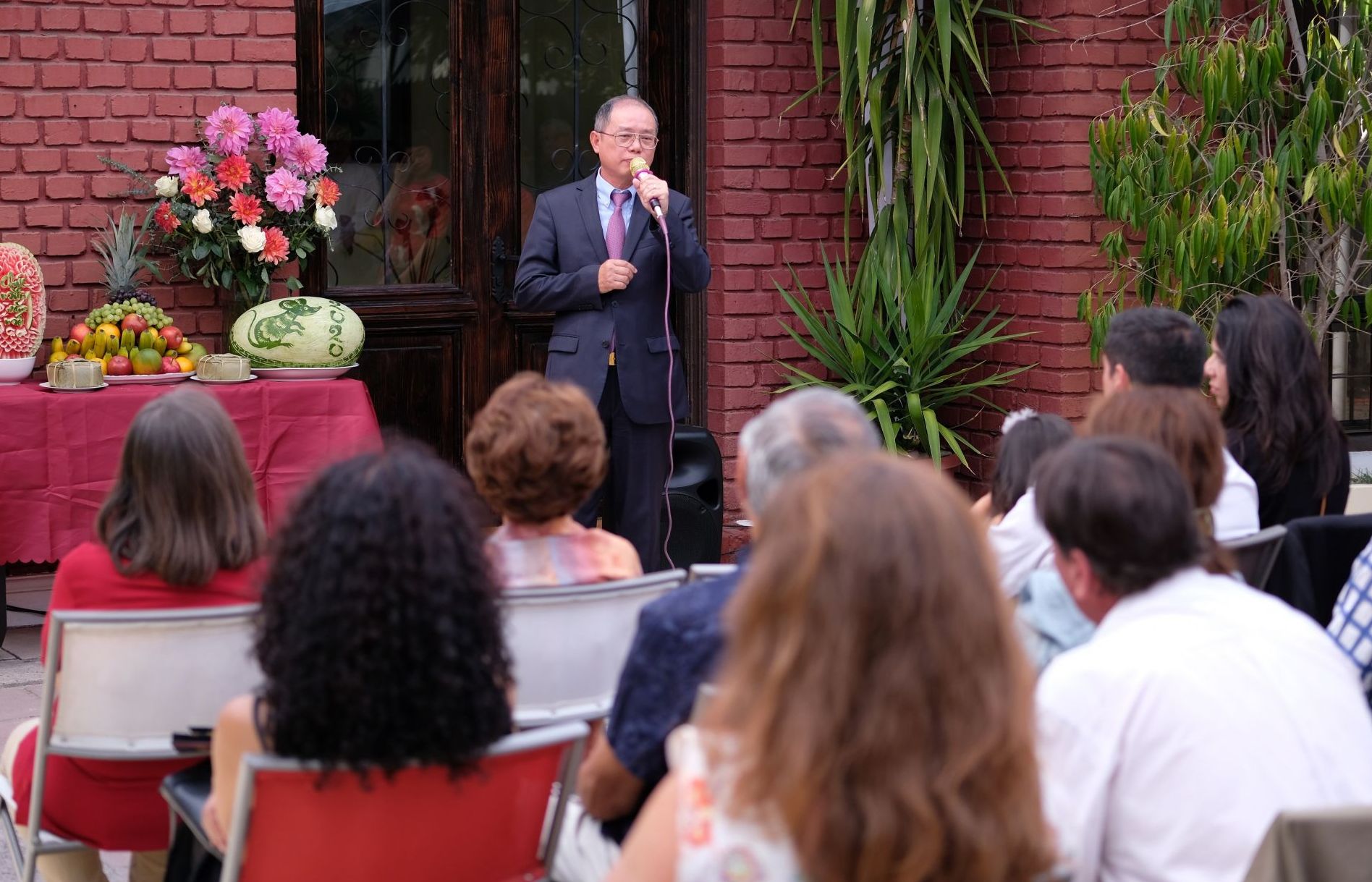 Đại sứ quán Việt Nam tại Chile tổ chức gặp mặt mừng Xuân Canh Tý