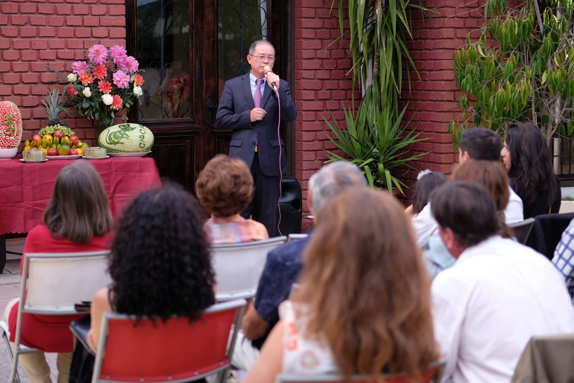 dai su quan viet nam tai chile to chuc gap mat mung xuan canh ty