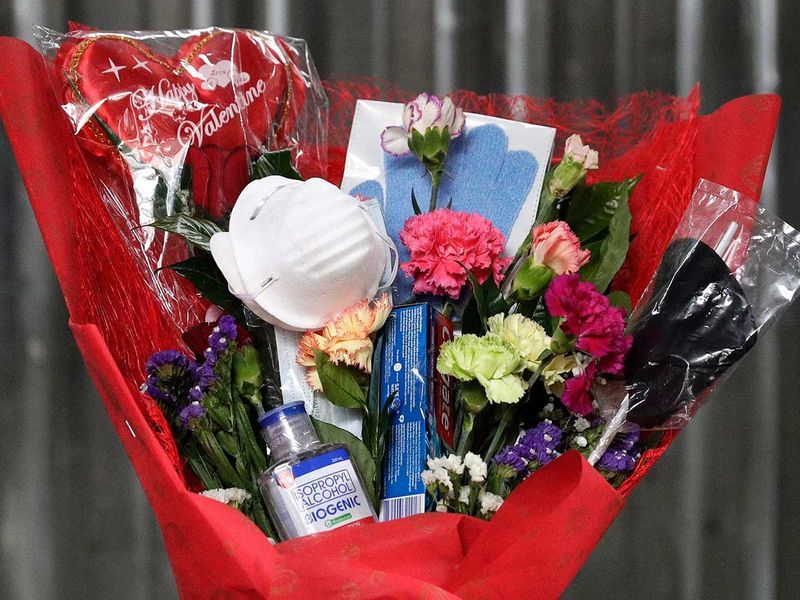 Hoa Valentine mùa dịch Covid-19