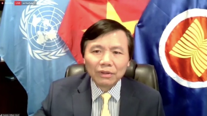 Hội đồng Bảo an thảo luận về vấn đề sử dụng vũ lực trong luật pháp quốc tế và quyền tự vệ chính đáng