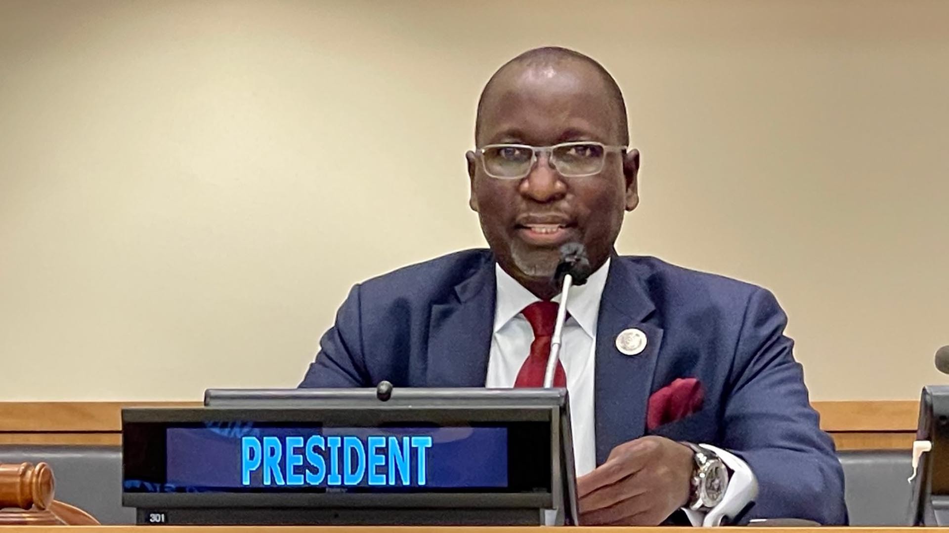 Ông Collen Vixen Kelapile, Chủ tịch Hội đồng Kinh tế Xã hội LHQ phát biểu Ông Collen Vixen Kelapile, Chủ tịch Hội đồng Kinh tế Xã hội LHQ phát biểu