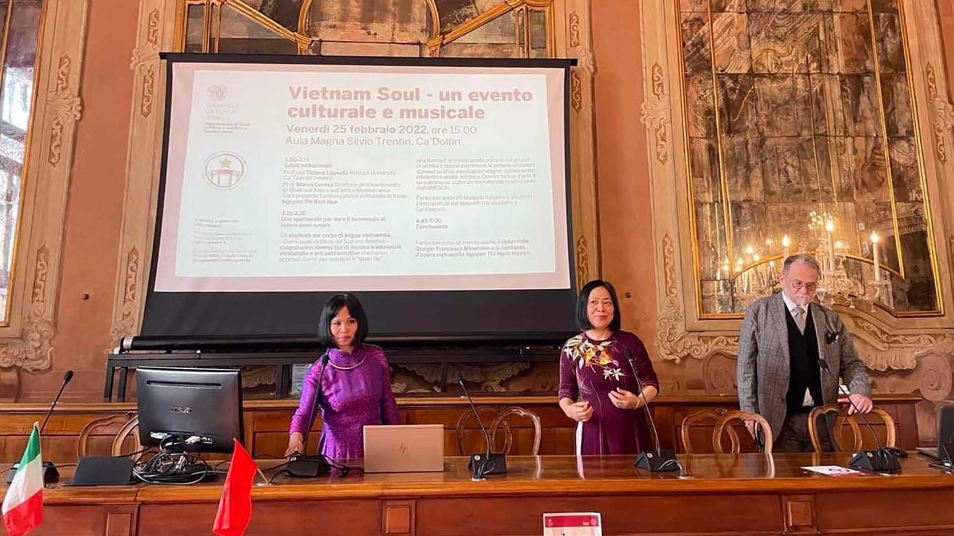 Dạy và học tiếng Việt qua nghệ thuật truyền thống tại Italy