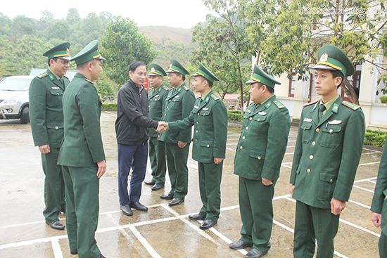 Thứ trưởng Lê Hoài Trung làm việc với tỉnh Sơn La về công tác đối ngoại và quản lý biên giới thu truong le hoai trung lam viec voi tinh son la ve cong tac doi ngoai va quan ly bien gioi
