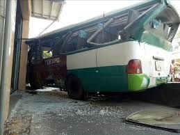 Tai nạn xe khách tại Lào, 6 người Việt thương vong