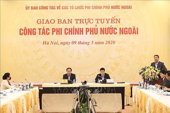 Hội nghị giao ban trực tuyến công tác phi chính phủ nước ngoài hoi nghi giao ban truc tuyen cong tac phi chinh phu nuoc ngoai