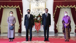 Đại sứ Tạ Văn Thông trình Thư ủy nhiệm lên Tổng thống Indonesia Joko Widodo