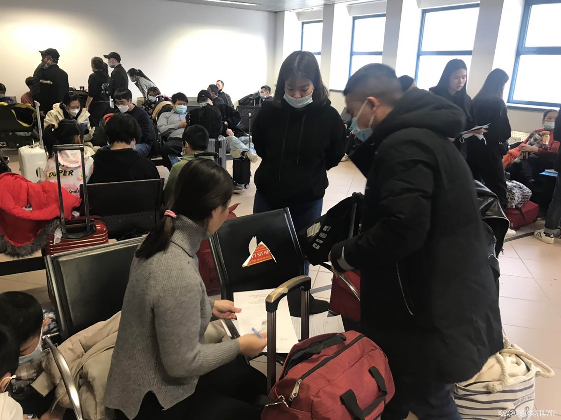 Cập nhật. Nỗ lực không ngừng nghỉ trong bảo hộ công dân Việt Nam ở Ukraine Cập nhật. Nỗ lực không ngừng nghỉ trong bảo hộ công dân Việt Nam ở Ukraine