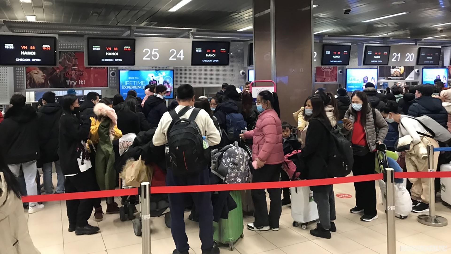 Cập nhật. Nỗ lực không ngừng nghỉ trong bảo hộ công dân Việt Nam ở Ukraine Cập nhật. Nỗ lực không ngừng nghỉ trong bảo hộ công dân Việt Nam ở Ukraine