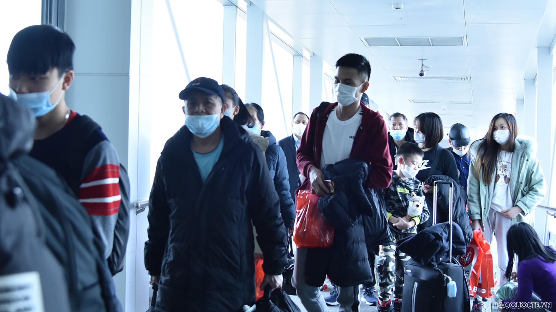 Cập nhật. Nỗ lực không ngừng nghỉ trong bảo hộ công dân Việt Nam ở Ukraine Cập nhật. Nỗ lực không ngừng nghỉ trong bảo hộ công dân Việt Nam ở Ukraine