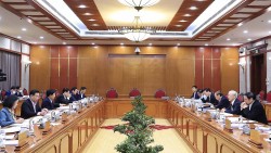 Bộ Chính trị ban hành Quy định về luân chuyển cán bộ