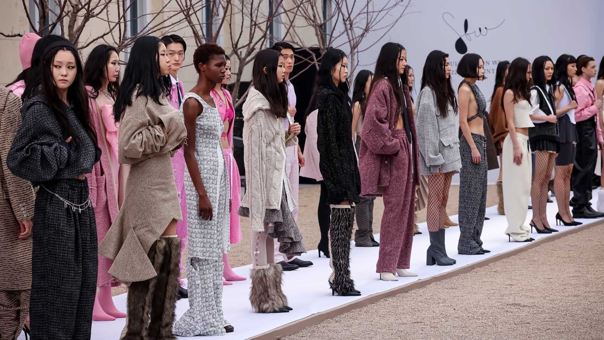 Thời trang Hàn Quốc: Bản sắc trên sàn diễn toàn cầu