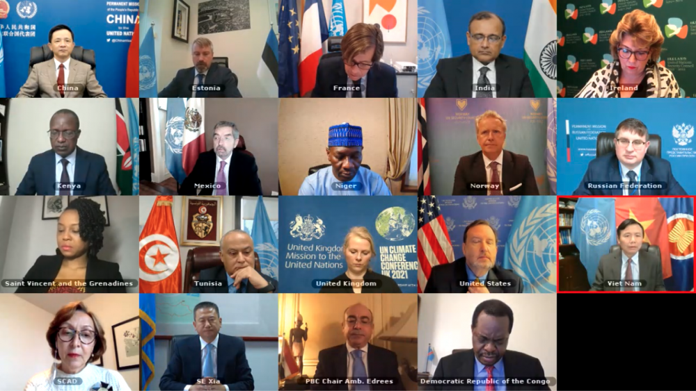 Hội đồng Bảo an Liên hợp quốc (HĐBA LHQ) đã tiến hành họp trực tuyến về tình hình khu vực Các Hồ Lớn tại Châu Phi. Hội đồng Bảo an Liên hợp quốc (HĐBA LHQ) đã tiến hành họp trực tuyến về tình hình khu vực Các Hồ Lớn tại Châu Phi.