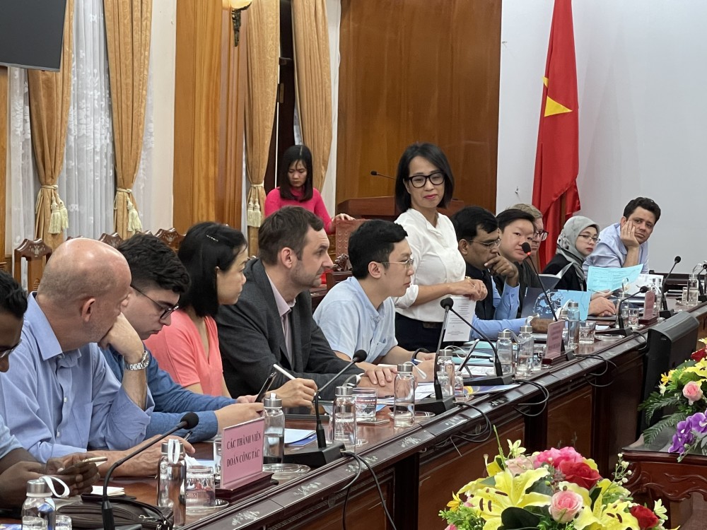 Bà Phạm Thu Hằng Phó Vụ trưởng Vụ Thông tin báo chí, Bộ Ngoại giao trân trọng gửi lời cảm ơn đến Lãnh đạo tỉnh đã cung cấp những thông tin hữu ích và giá trị Bà Phạm Thu Hằng Phó Vụ trưởng Vụ Thông tin báo chí, Bộ Ngoại giao trân trọng gửi lời cảm ơn đến Lãnh đạo tỉnh đã cung cấp những thông tin hữu ích và giá trị