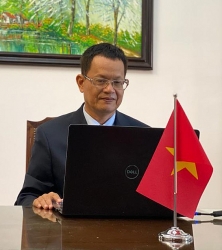 Duy trì trao đổi thường xuyên, định kỳ để củng cố và phát triển quan hệ Việt Nam-Uruguay