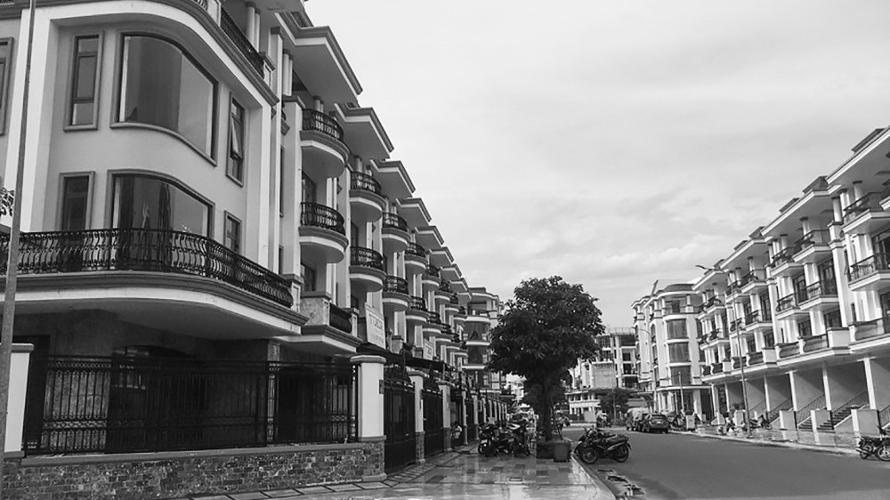 Tín dụng tiếp tục đổ mạnh vào bất động sản