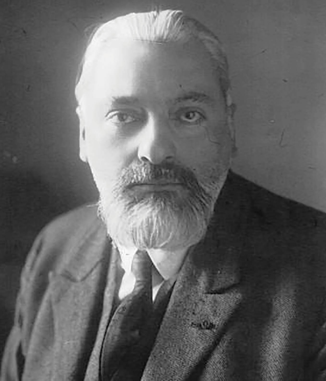 Nhà viết tiểu thuyết Farrère Claude. Nhà viết tiểu thuyết Farrère Claude.