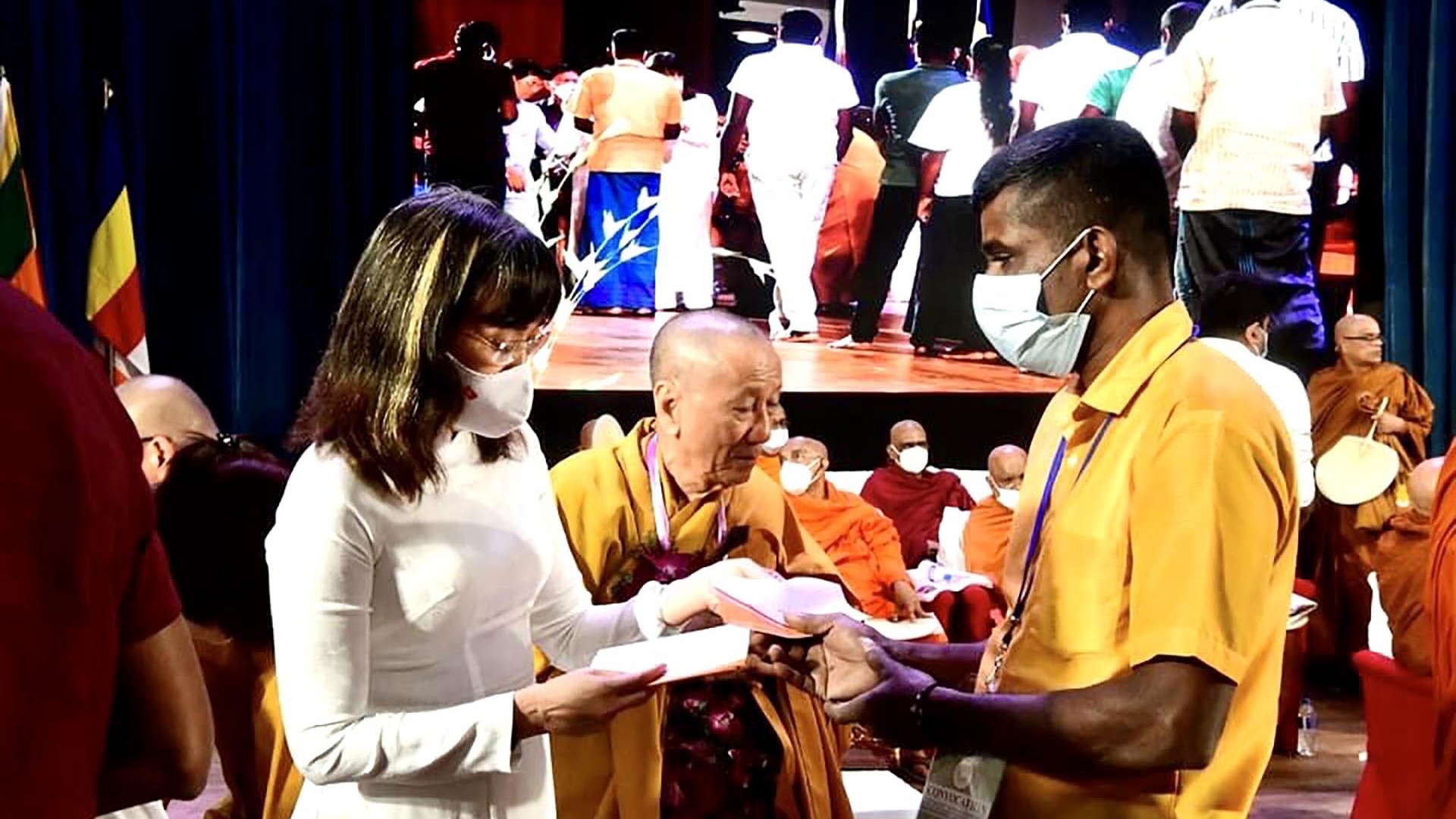 Người Việt ở Sri Lanka giữa tâm bão khủng hoảng kinh tế và truyền thông