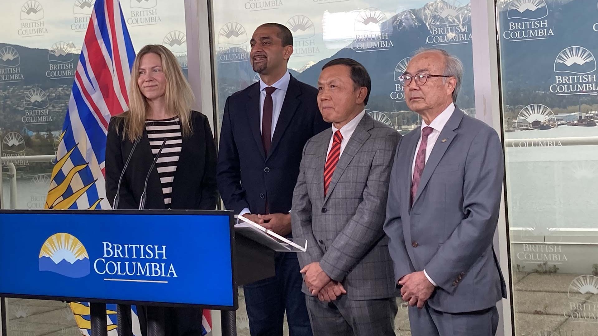 Khai trương Văn phòng đầu tư Gỗ của tỉnh bang British Colombia (Canada) tại Việt Nam