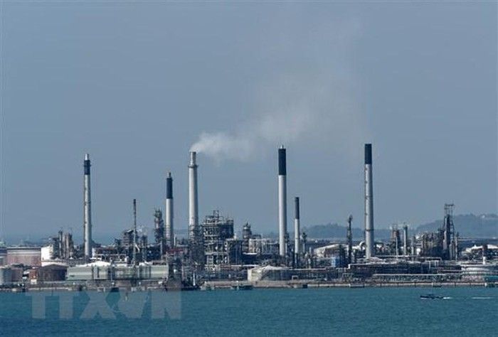 Sau hai ngày tăng liêp tiếp, giá dầu ở châu Á quay đầu giảm