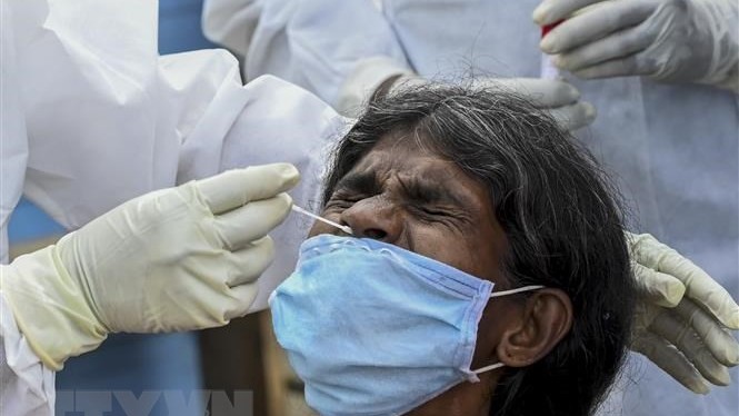 Số ca nhiễm tăng vọt, Sri Lanka đối mặt với làn sóng Covid-19 thứ ba