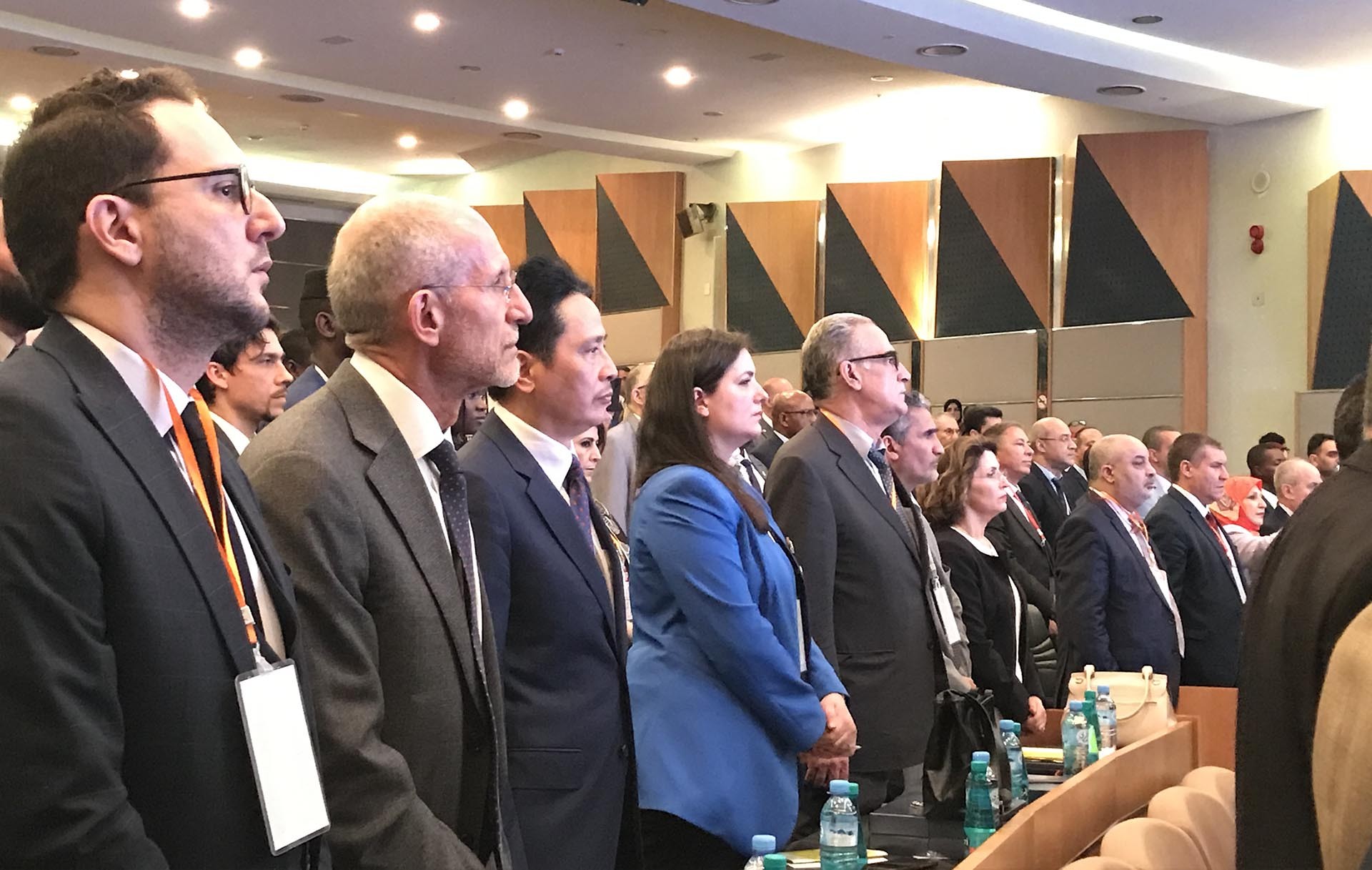 Đại sứ Việt Nam tại Algeria Nguyễn Thành Vinh tham dự lễ khai mạc.