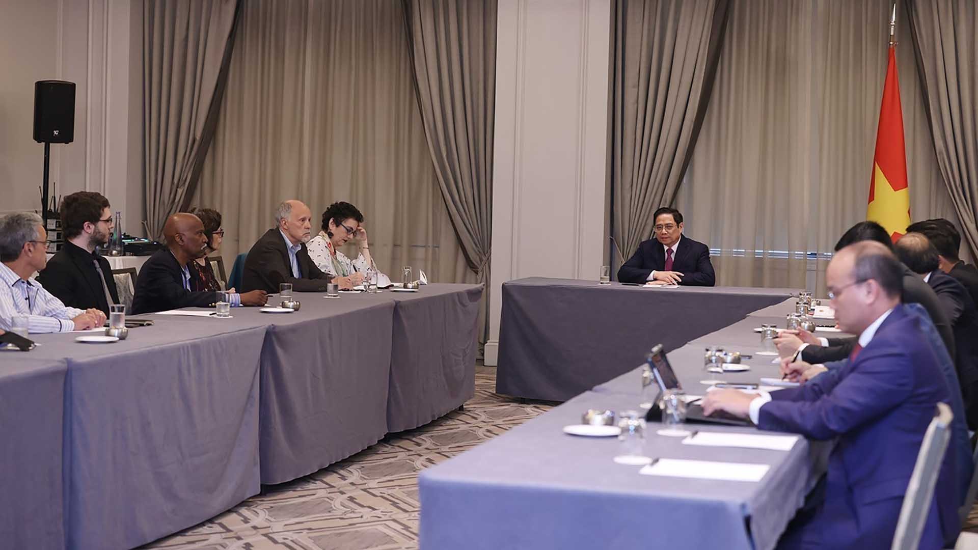 Thủ tướng Phạm Minh Chính tiếp bạn bè cánh tả Hoa Kỳ. (Nguồn: TTXVN)