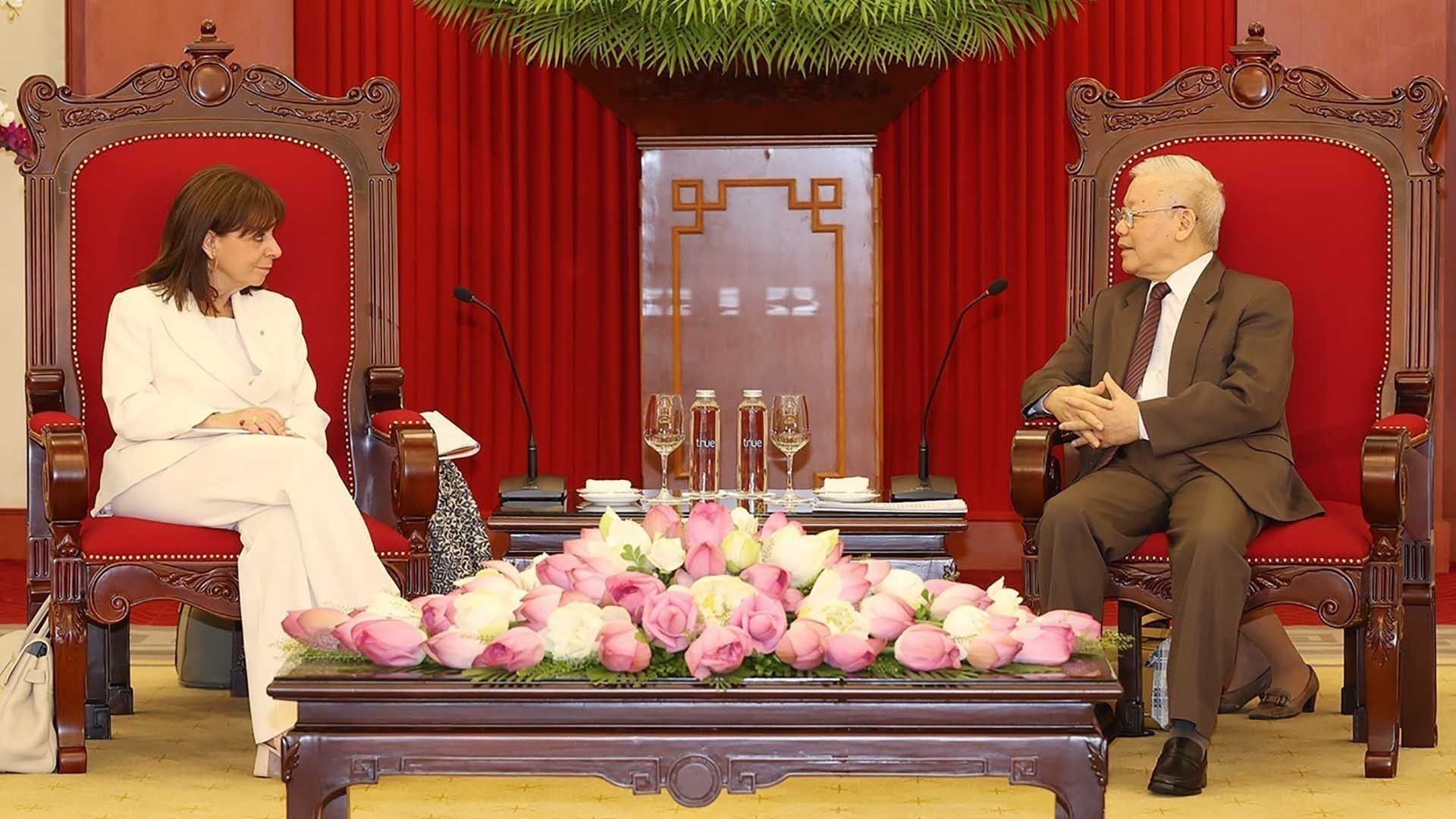 Tổng Bí thư trao đổi với Tổng thống Hy Lạp những định hướng lớn cho quan hệ hợp tác song phương