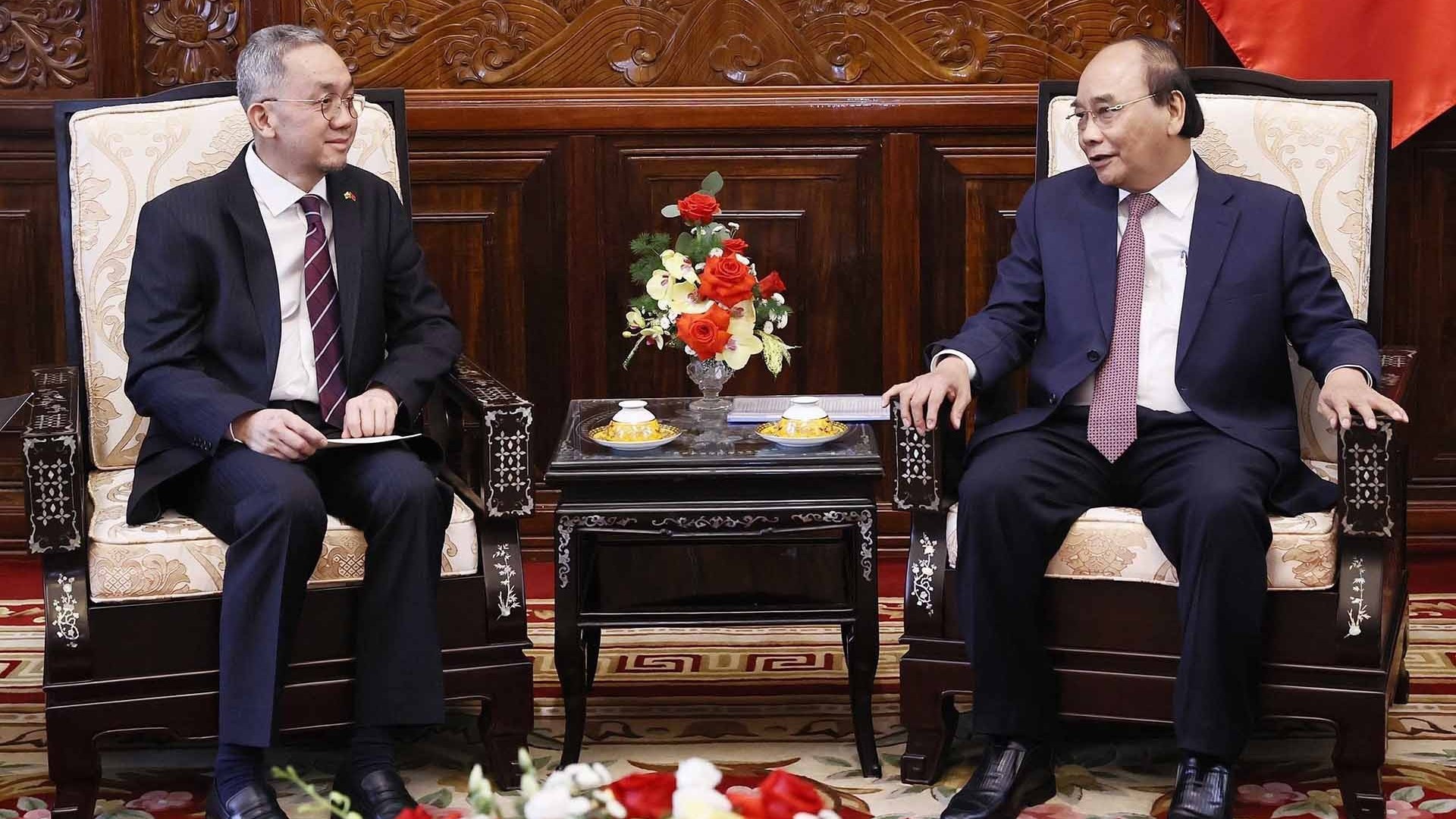 Chủ tịch nước Nguyễn Xuân Phúc tiếp Đại sứ Brunei chào từ biệt