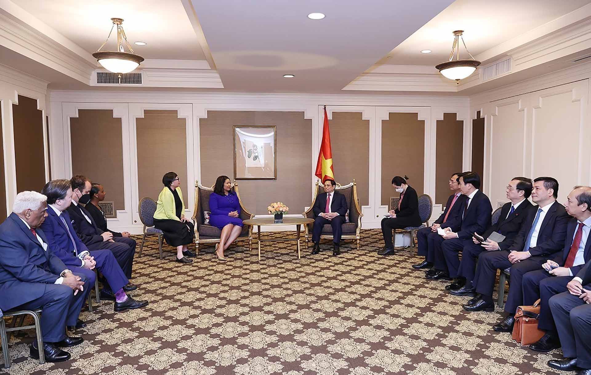 Thủ tướng Phạm Minh Chính tiếp bà London Breed, Thị trưởng thành phố San Francisco. (Nguồn: TTXVN) Thủ tướng Phạm Minh Chính tiếp bà London Breed, Thị trưởng thành phố San Francisco. (Nguồn: TTXVN)