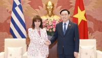 Chủ tịch Quốc hội Vương Đình Huệ hội kiến Tổng thống Hy Lạp Katerina Sakellaropoulou