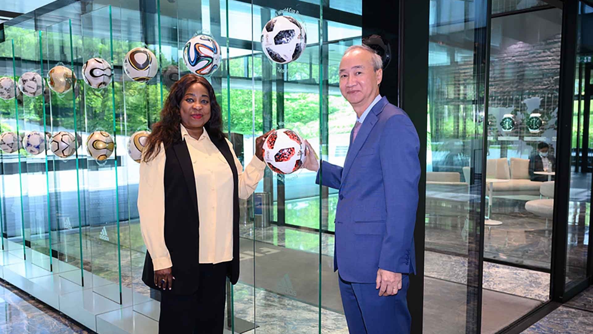 FIFA mong muốn hợp tác chặt chẽ với Liên đoàn bóng đá các nước ASEAN