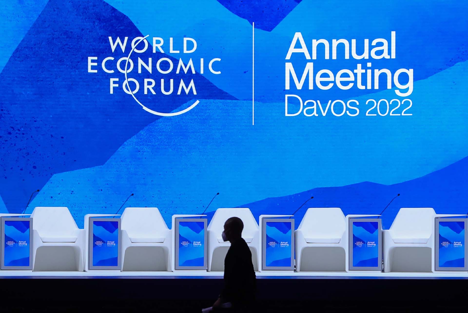 Hội nghị WEF Davos 2022 diễn ra trong bối cảnh xung đột Nga-Ukraine và những biến động bất thường mới của kinh tế toàn cầu, hậu đại dịch Covid-19.