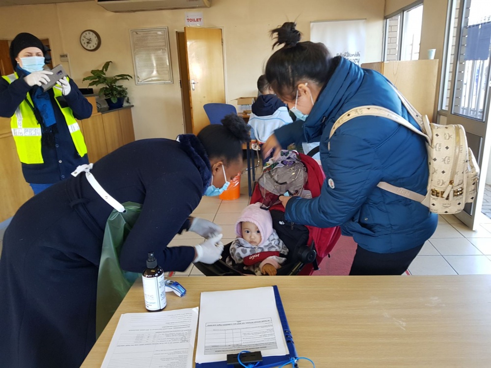 dua 69 cong dan viet nam tu mot so quoc gia chau phi ve nuoc an toan 1