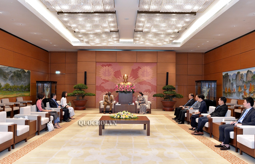 Chủ tịch Quốc hội tiếp Giám đốc quốc gia Ngân hàng Thế giới tại Việt Nam chu tich quoc hoi tiep giam doc gia ngan hang the gioi wb tai viet nam