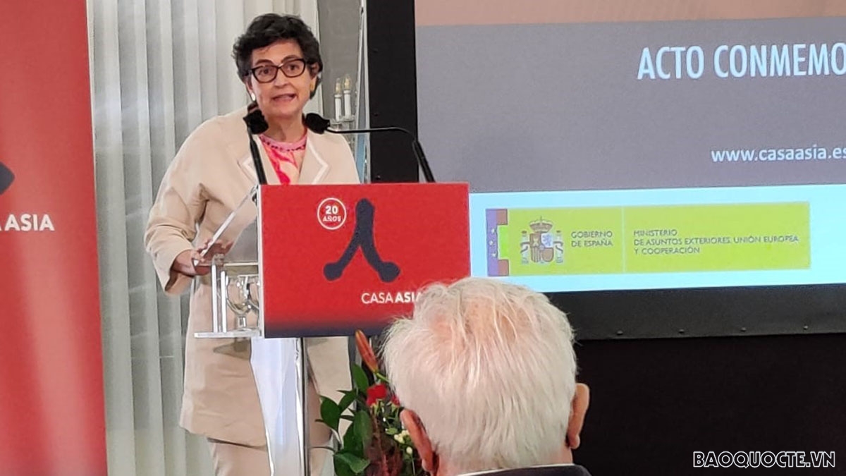 Bộ trưởng Ngoại giao TBN phát biểu tại Lễ kỷ niệm 20 năm Casa Asia1