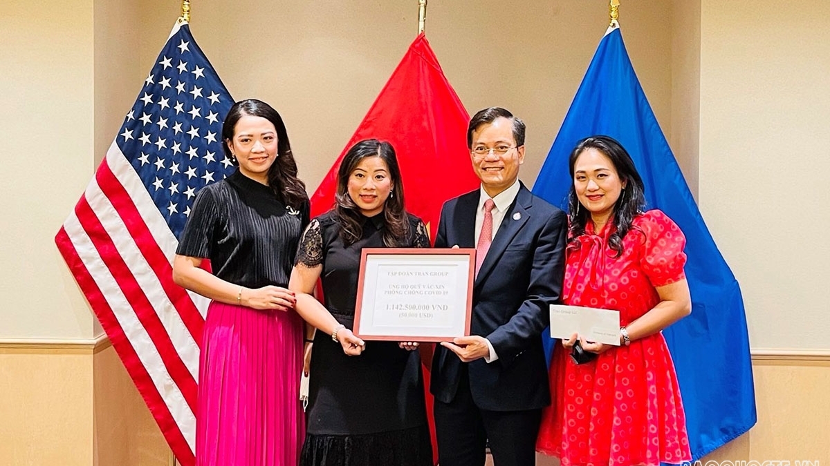 Người Việt tại Hoa Kỳ vượt qua đại dịch, chung tay với đồng bào trong nước phòng chống Covid-19