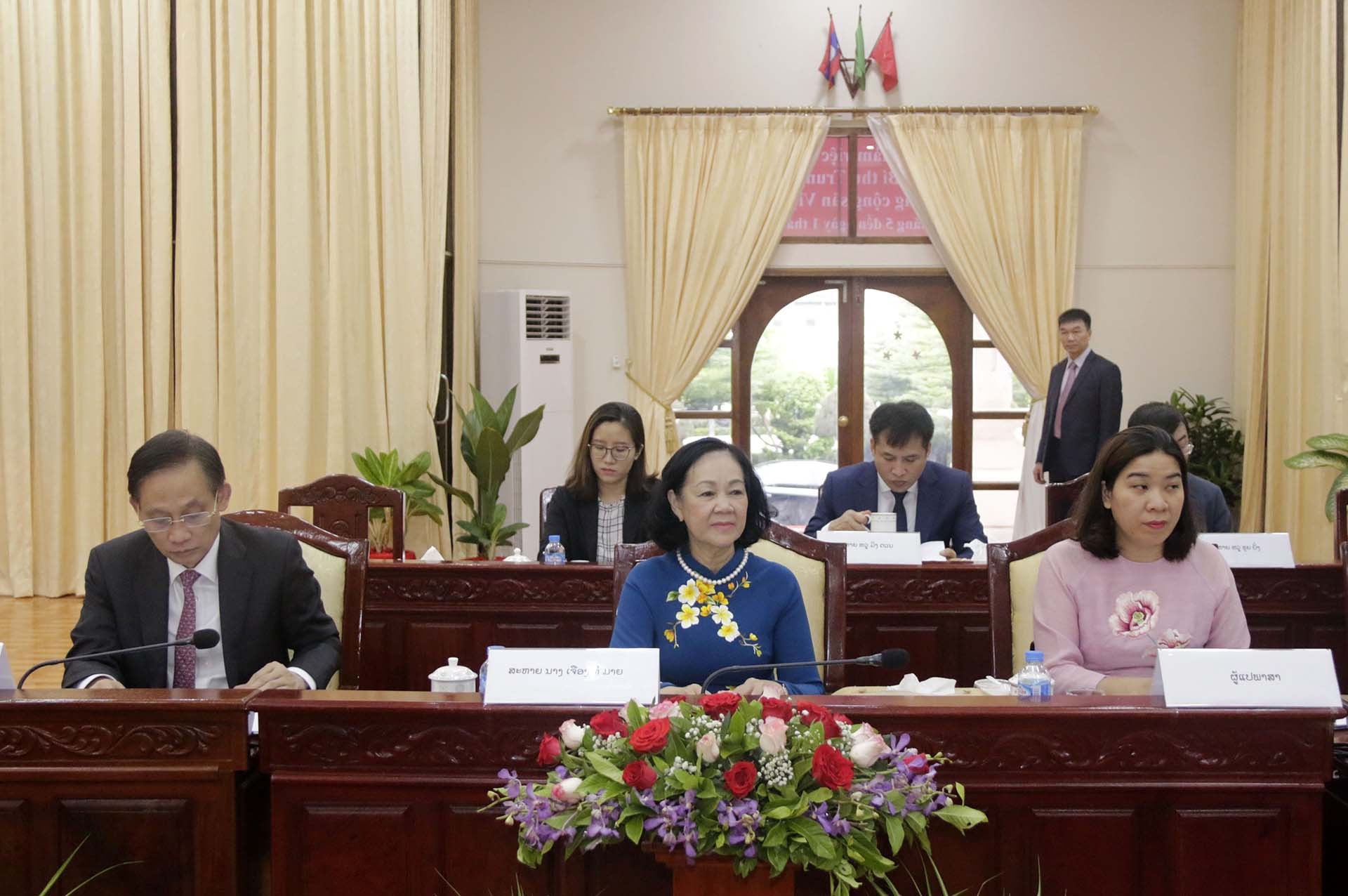 Trưởng Ban Tổ chức Trung ương Trương Thị Mai hội đàm với Trưởng Ban Tổ chức Trung ương Đảng Nhân dân cách mạng Lào Sisay Ludetmounsone. (Nguồn: TTXVN) Trưởng Ban Tổ chức Trung ương Trương Thị Mai hội đàm với Trưởng Ban Tổ chức Trung ương Đảng Nhân dân cách mạng Lào Sisay Ludetmounsone. (Nguồn: TTXVN)