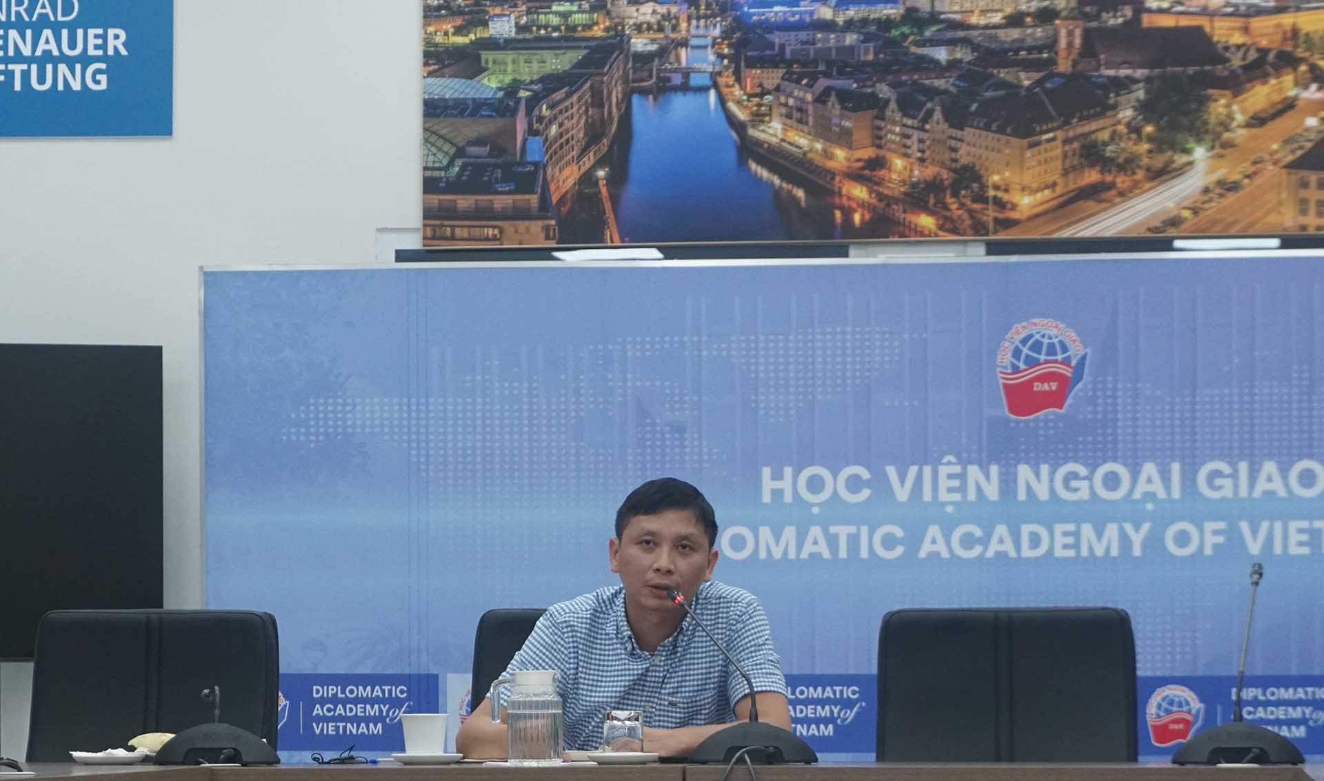 Bồi dưỡng về công tác bảo vệ chủ quyền biên giới lãnh thổ và bảo hộ công dân cho công chức, viên chức các tỉnh, thành phố