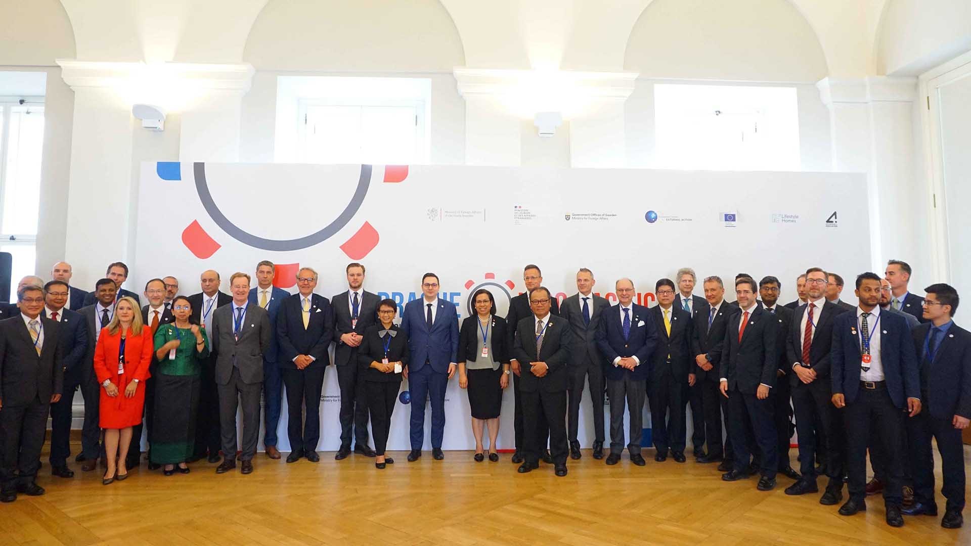 Việt Nam tham dự Đối thoại cấp cao về Ấn Độ Dương-Thái Bình Dương do Bộ Ngoại giao Czech tổ chức Việt Nam tham dự Đối thoại cấp cao về Ấn Độ Dương-Thái Bình Dương do Bộ Ngoại giao Czech tổ chức