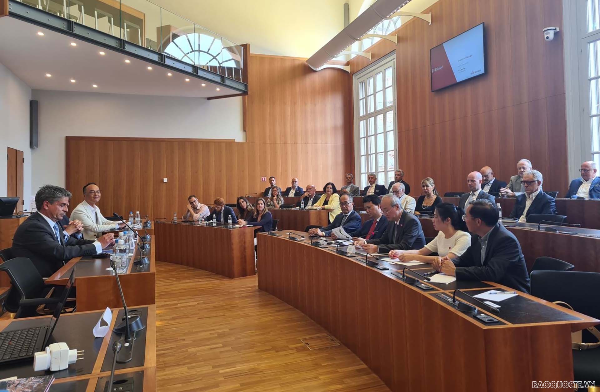 Tăng cường hoạt động xúc tiến thương mại, đầu tư vào Việt Nam tại Thụy Sỹ Tăng cường hoạt động xúc tiến thương mại, đầu tư vào Việt Nam tại Thụy Sỹ