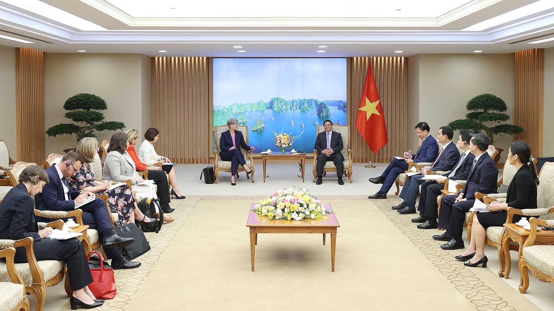 Thủ tướng Phạm Minh Chính tiếp Bộ trưởng Ngoại giao Australia Penny Wong. (Nguồn: TTXVN)